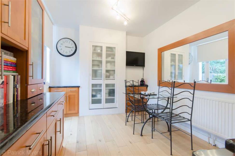 5 Bedroom House SE23 3RL Benson Road Pickwick Estates