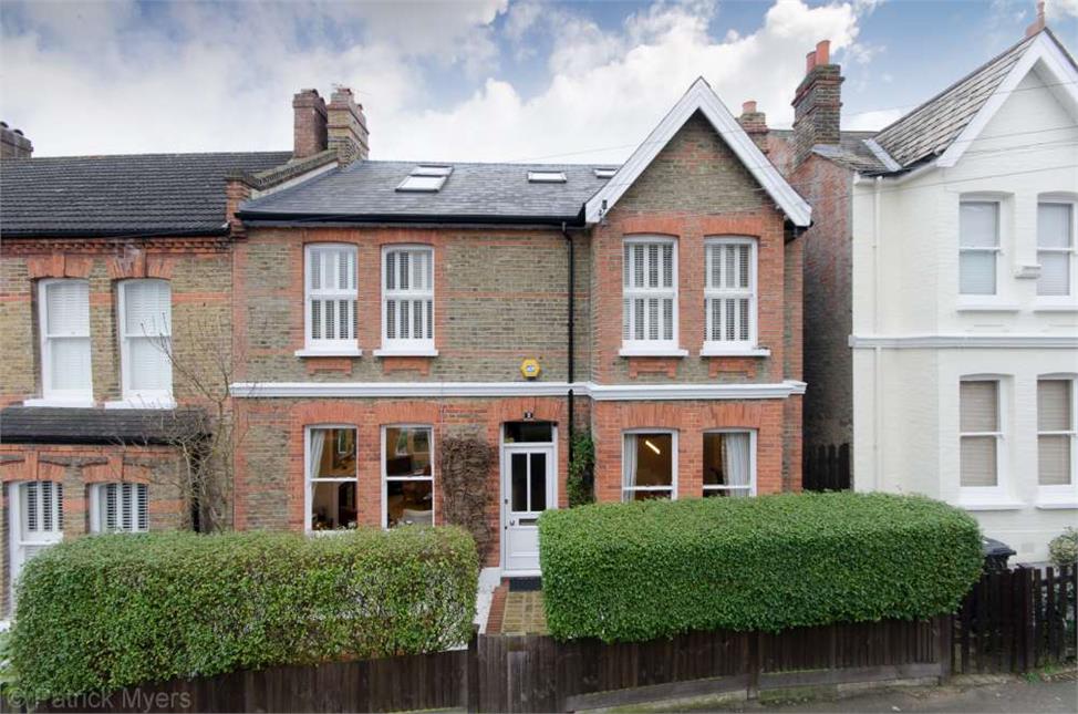 5 Bedroom House SE23 3RL Benson Road Pickwick Estates