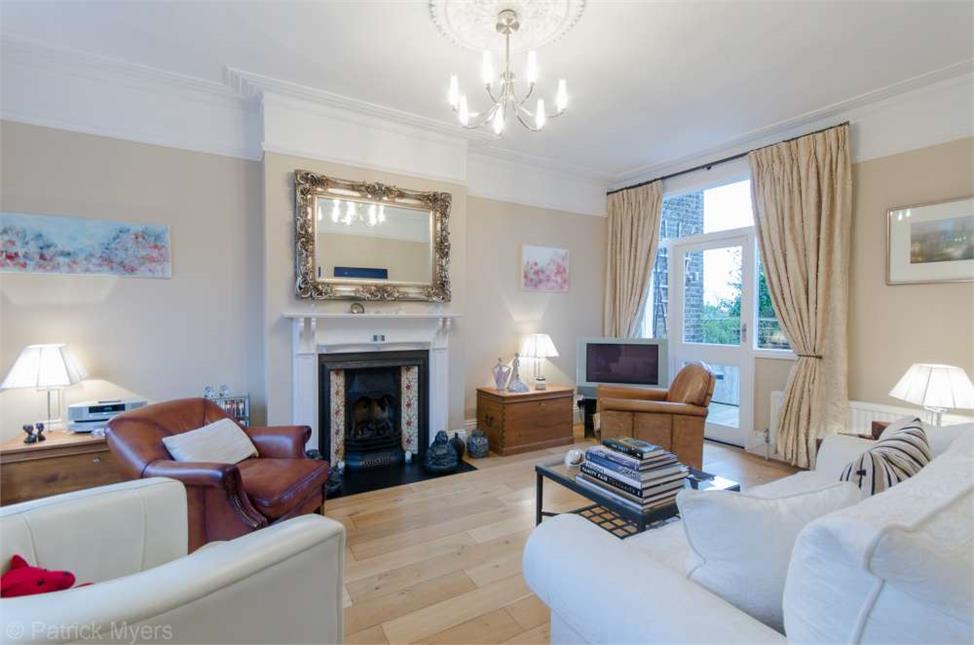 5 Bedroom House SE23 3RL Benson Road Pickwick Estates
