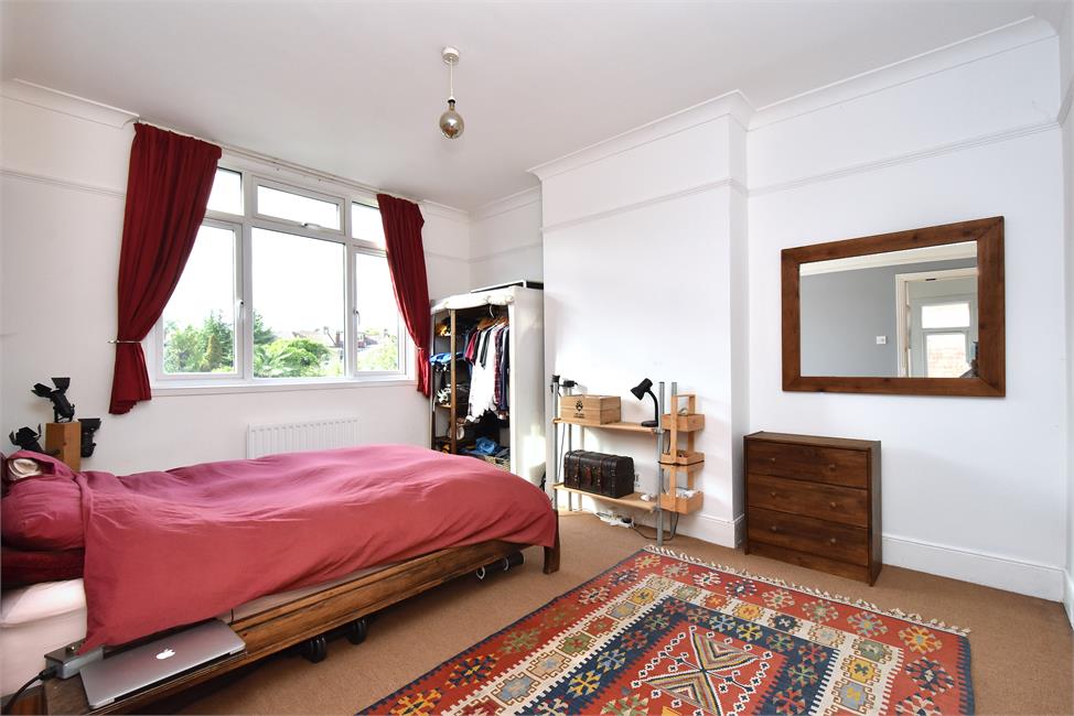 1 Bedroom Flat SE23 2HB Cranston Road Pickwick Estates