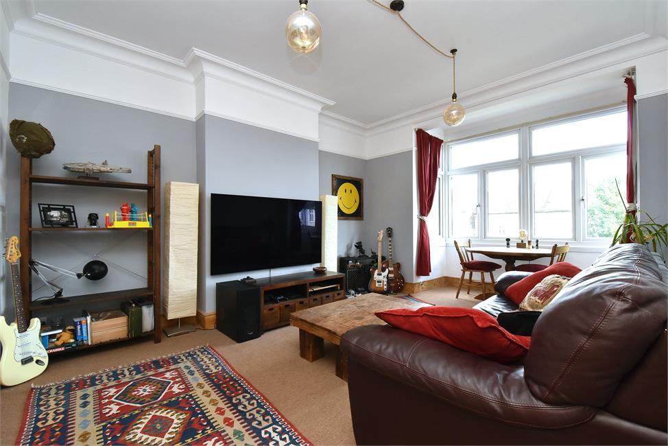 1 Bedroom Flat SE23 2HB Cranston Road Pickwick Estates