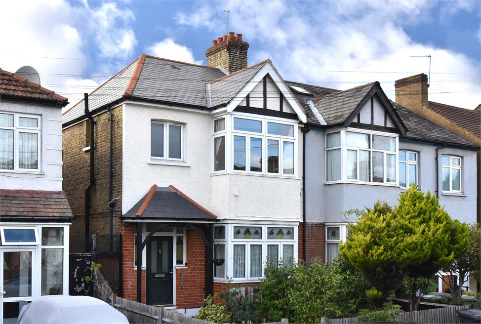 1 Bedroom Flat SE23 2HB Cranston Road Pickwick Estates