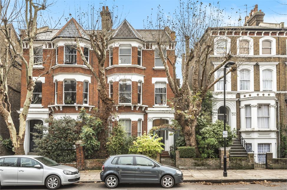 1 Bedroom Flat W10 6NZ St Quintin Avenue Pickwick Estates