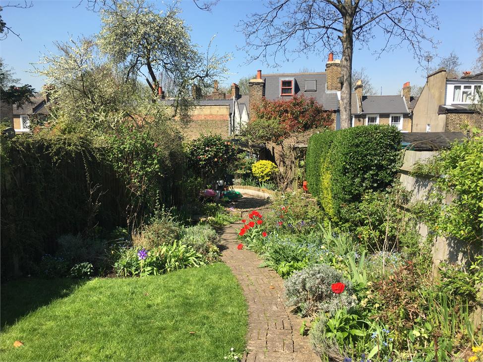 3 Bedroom House SE4 1SU Upper Brockley Road Pickwick Estates