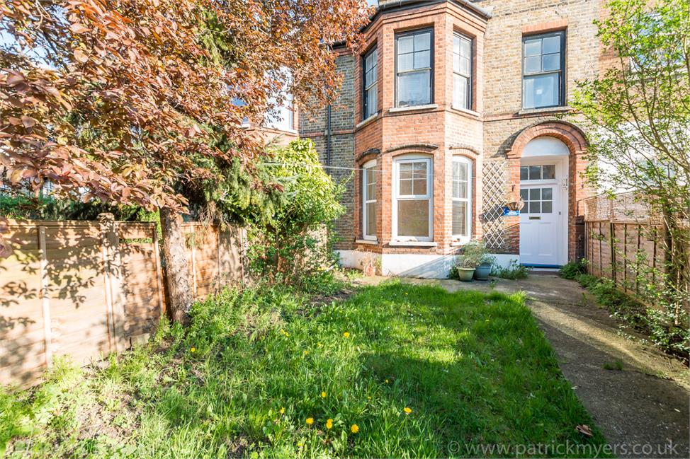 1 Bedroom Flat SE22 9BQ East Dulwich Road Pickwick Estates