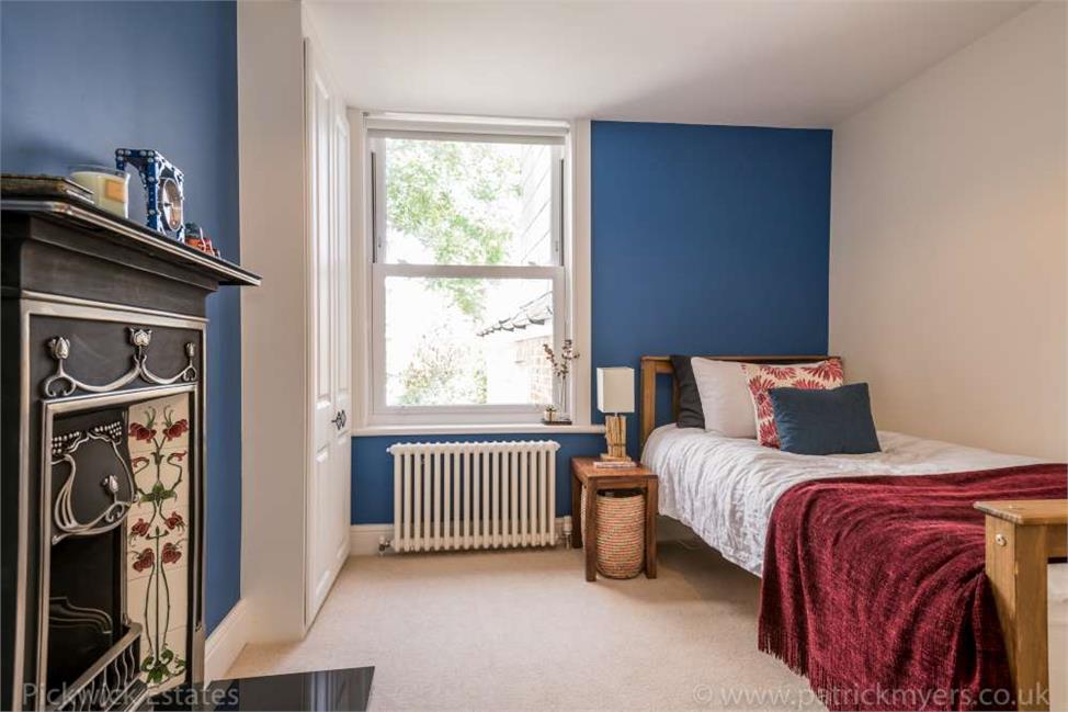 4 Bedroom House SE22 8SA Melbourne Grove Pickwick Estates