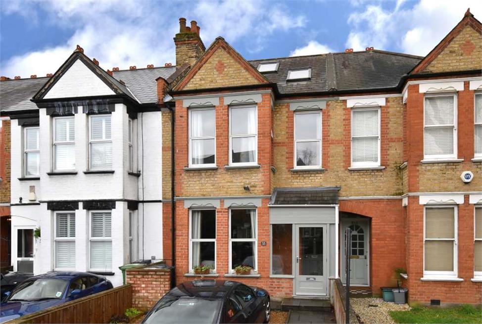 5 Bedroom House SE23 2TR Woolstone Road Pickwick Estates