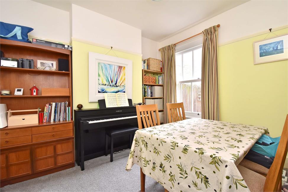 3 Bedroom House SE23 2AH Vancouver Road Pickwick Estates