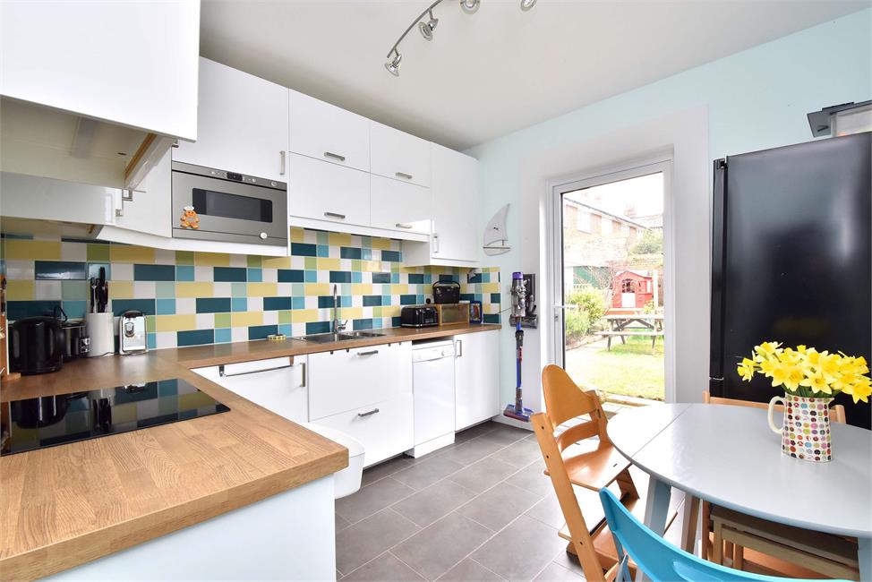 3 Bedroom House SE23 2AH Vancouver Road Pickwick Estates