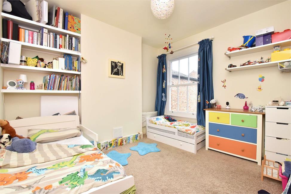 3 Bedroom House SE23 2AH Vancouver Road Pickwick Estates