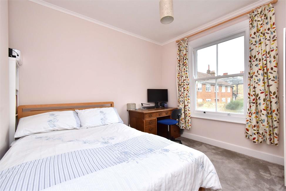 3 Bedroom House SE23 2AH Vancouver Road Pickwick Estates