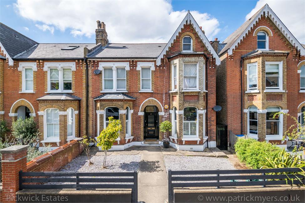 3 Bedroom Flat SE22 0RX Marmora Road Pickwick Estates