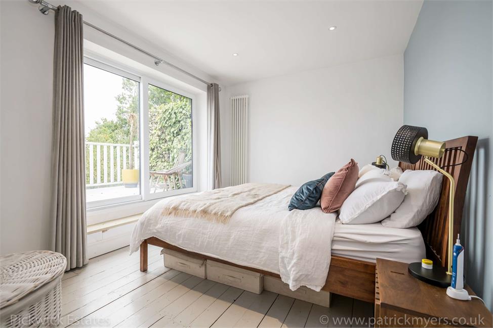 4 Bedroom House | SE23 3DE | Ringmore Rise | Pickwick Estates