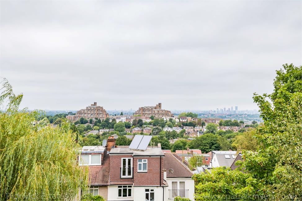 4 Bedroom House | SE23 3DE | Ringmore Rise | Pickwick Estates