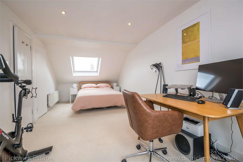 4 Bedroom House SE23 1PD Maclean Road Pickwick Estates