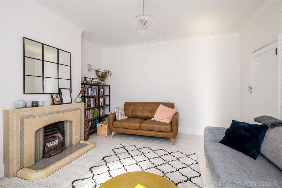 4 Bedroom House SE23 1PD Maclean Road Pickwick Estates