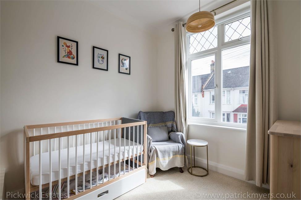 4 Bedroom House SE23 1PD Maclean Road Pickwick Estates