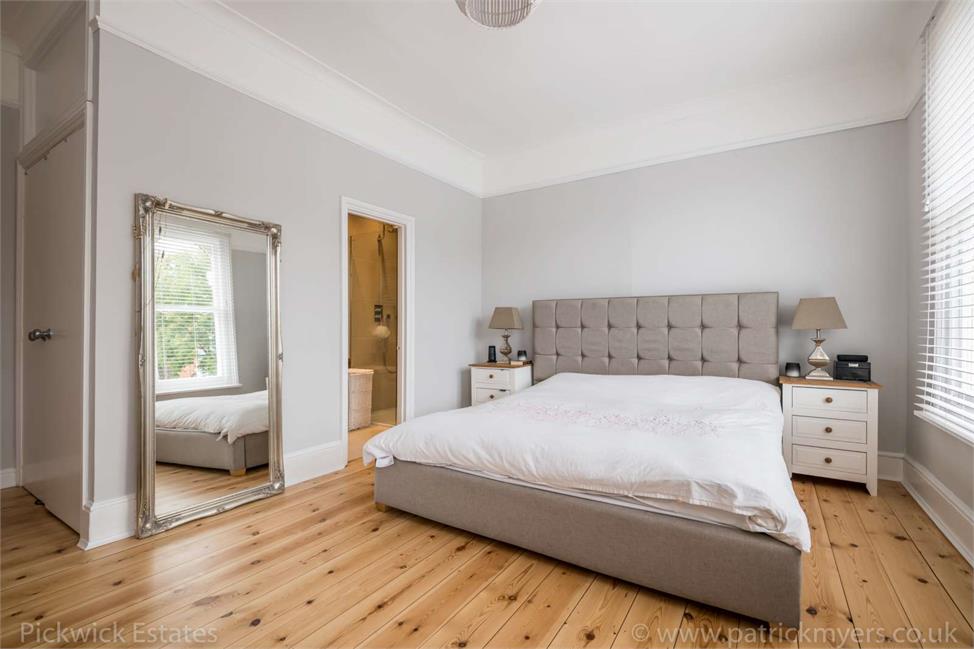 2 Bedroom Flat SE22 0RX Marmora Road Pickwick Estates