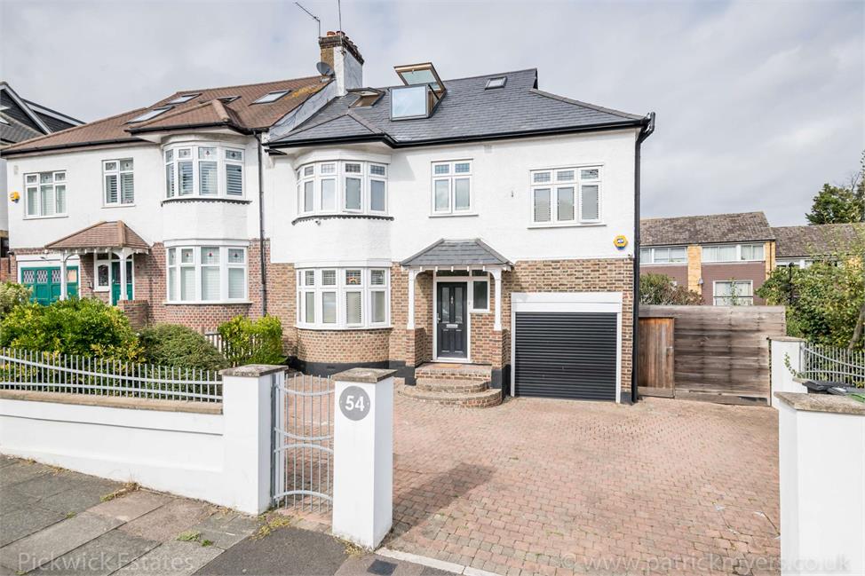5 Bedroom House SE23 3TF Dunoon Road Pickwick Estates