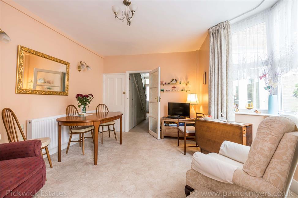 4 Bedroom House SE23 1DJ Agnew Road Pickwick Estates
