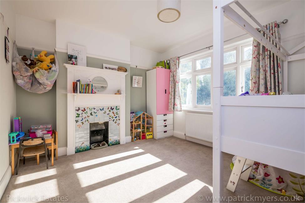 4 Bedroom House SE23 3AL Netherby Road Pickwick Estates