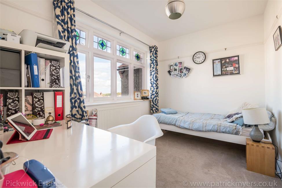 4 Bedroom House SE23 3AL Netherby Road Pickwick Estates