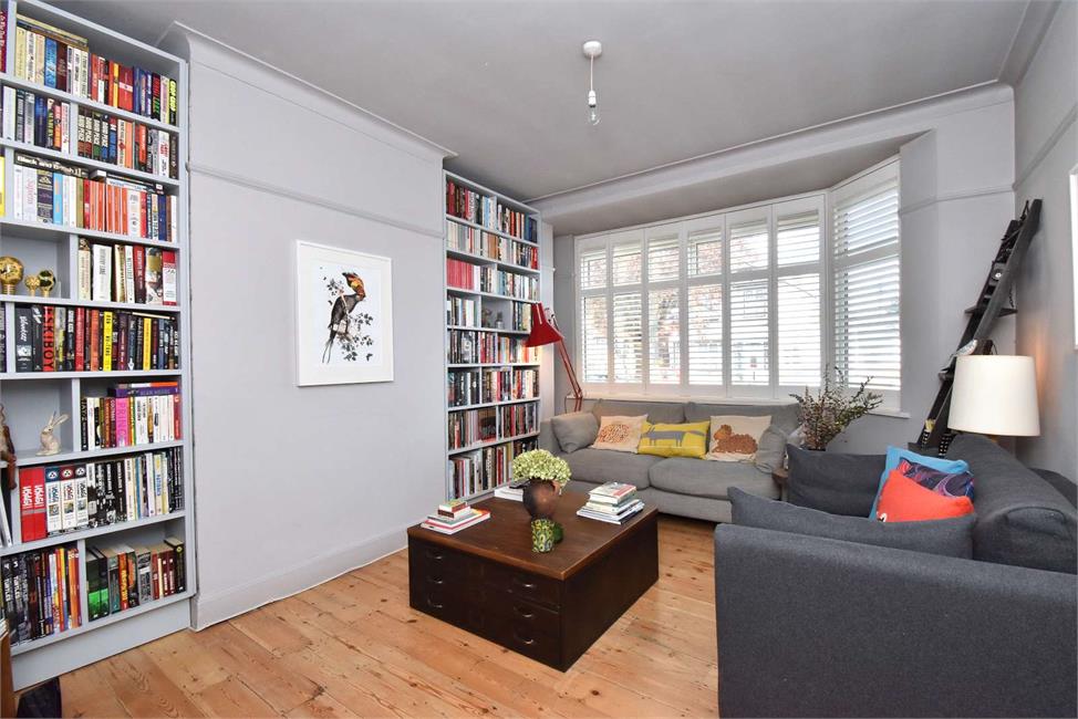 3 Bedroom House SE14 6RH Millmark Grove Pickwick Estates
