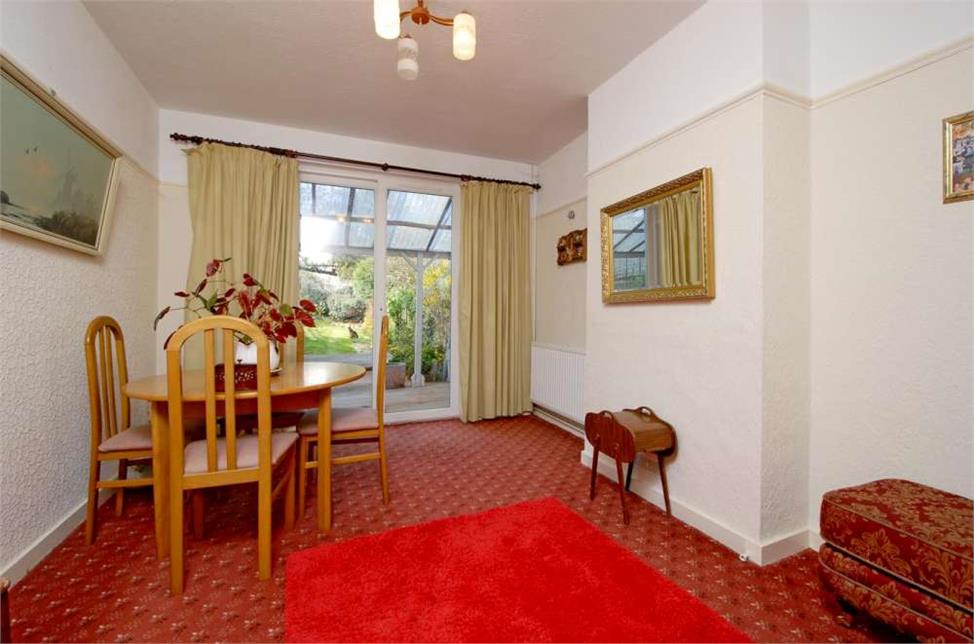 3 Bedroom House SE4 1SQ Brightling Road Pickwick Estates